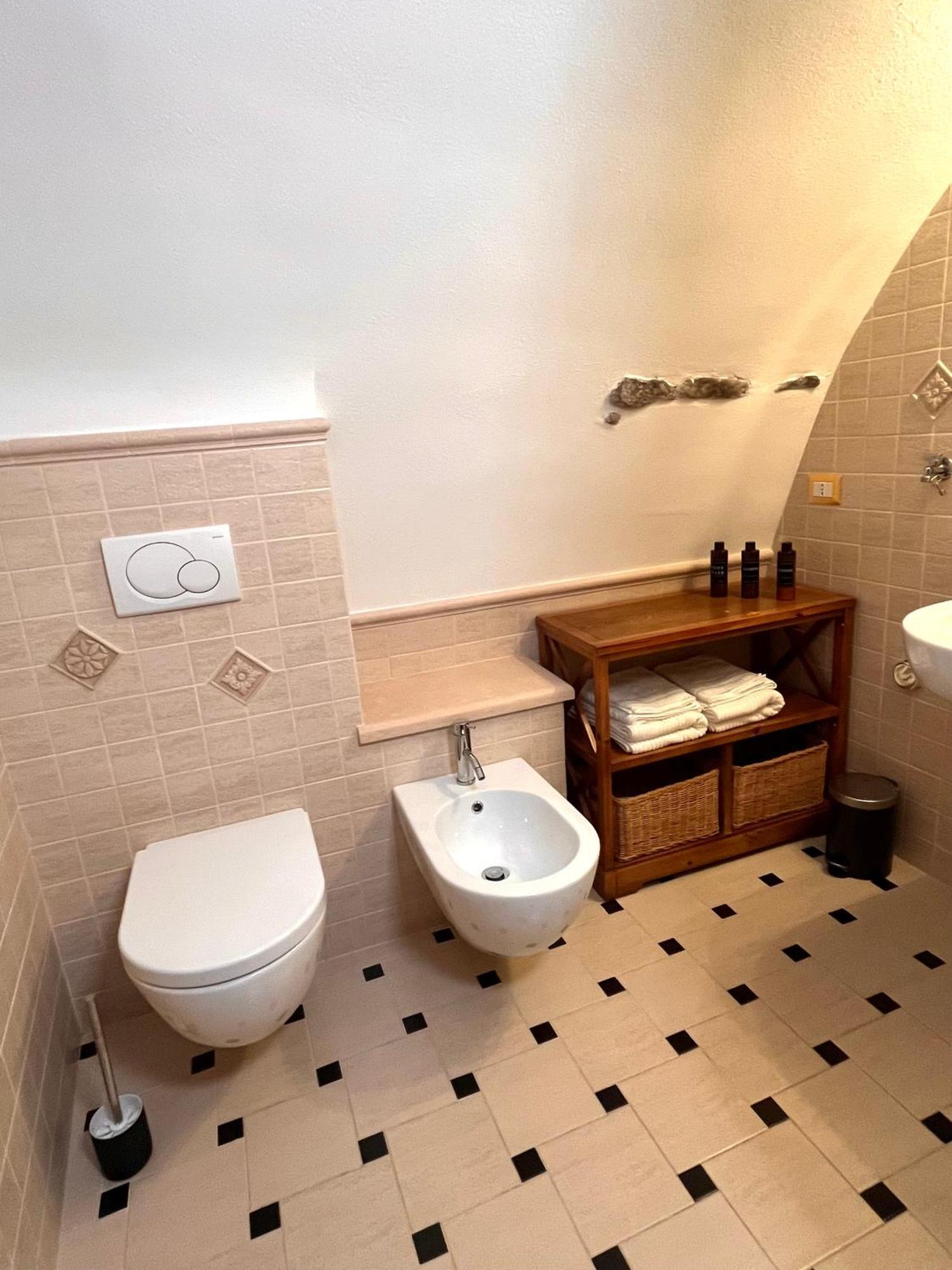 Ca' Pecina - Casa Vacanze Dolceacqua Extérieur photo